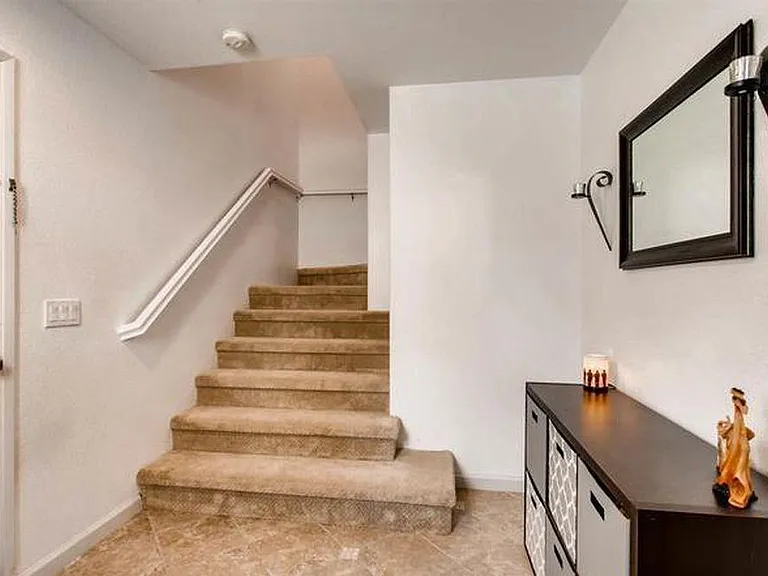 2708 Black Gum Ct — Photo 2