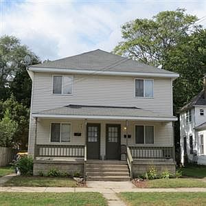 1st image of 429 Grand Ave NE