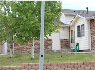 3830 Longhorn Ln, Evans, CO 80620