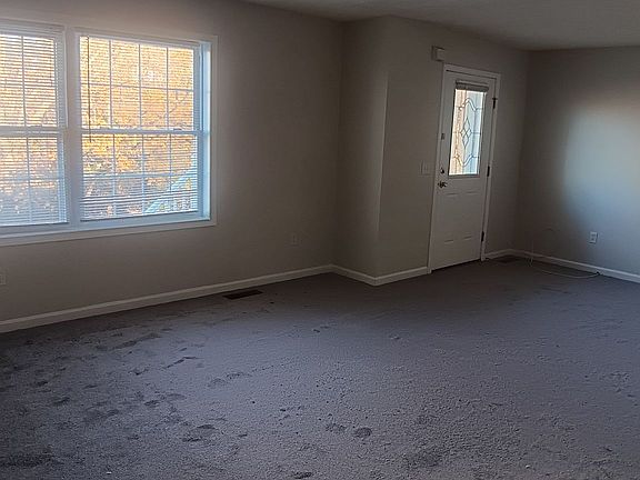 5th image of 415 Chrisman St
