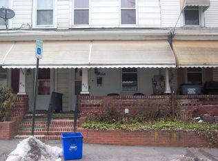 413 W Oak St, Hazleton, PA 18201