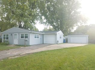 50 Pueblo Rd, Montgomery, IL 60538