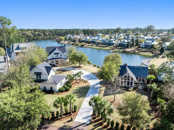 8 Wolf Tree Rd, Bluffton, SC 29910