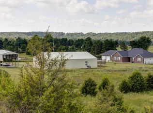 144 Rolling Meadows Ln, Marshfield, MO 65706