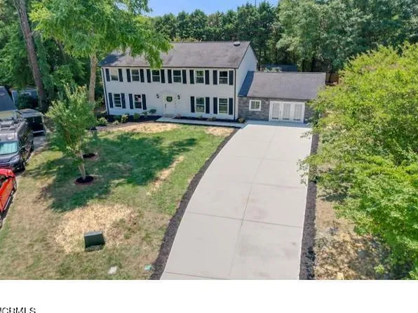 7301 Entwhistle Court, Charlotte, NC 28226