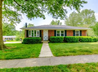 180 Manitoba Ln, Lexington, KY 40515