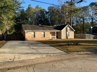 102 Lawson Rd, Daphne, AL 36526