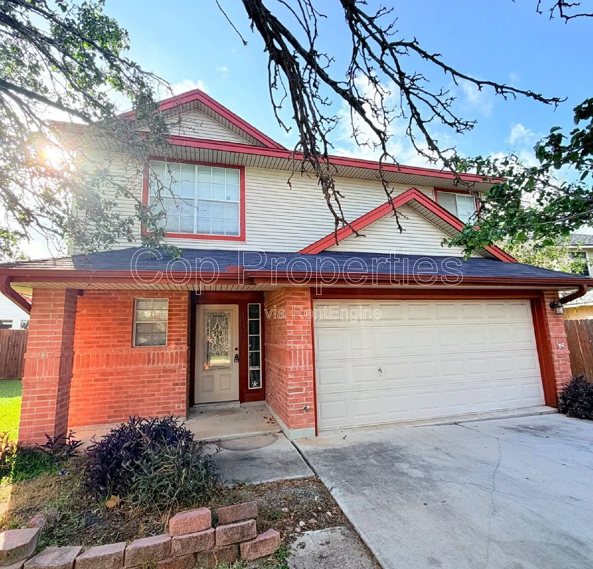 3 bed, 2.5 bath, $1,595 — Photo 2