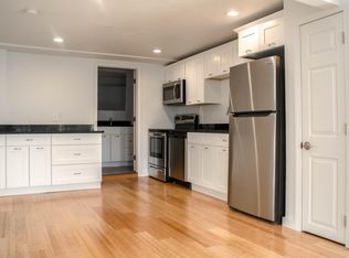 2 School St #1, Fiskdale, MA 01518