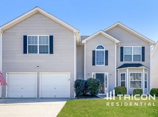 6072 Trotters Cir, Fairburn, GA 30213