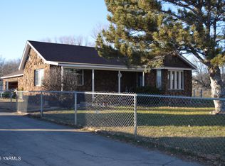 804 S 92nd Ave, Yakima, WA 98908