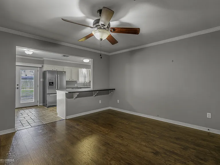1602 San Saba St — Photo 14