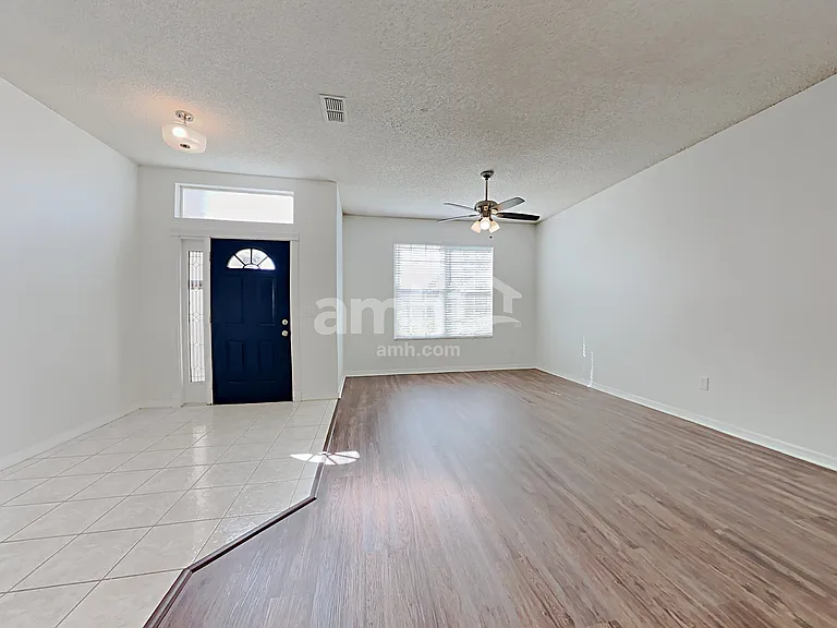 623 Horseman Dr — Photo 9