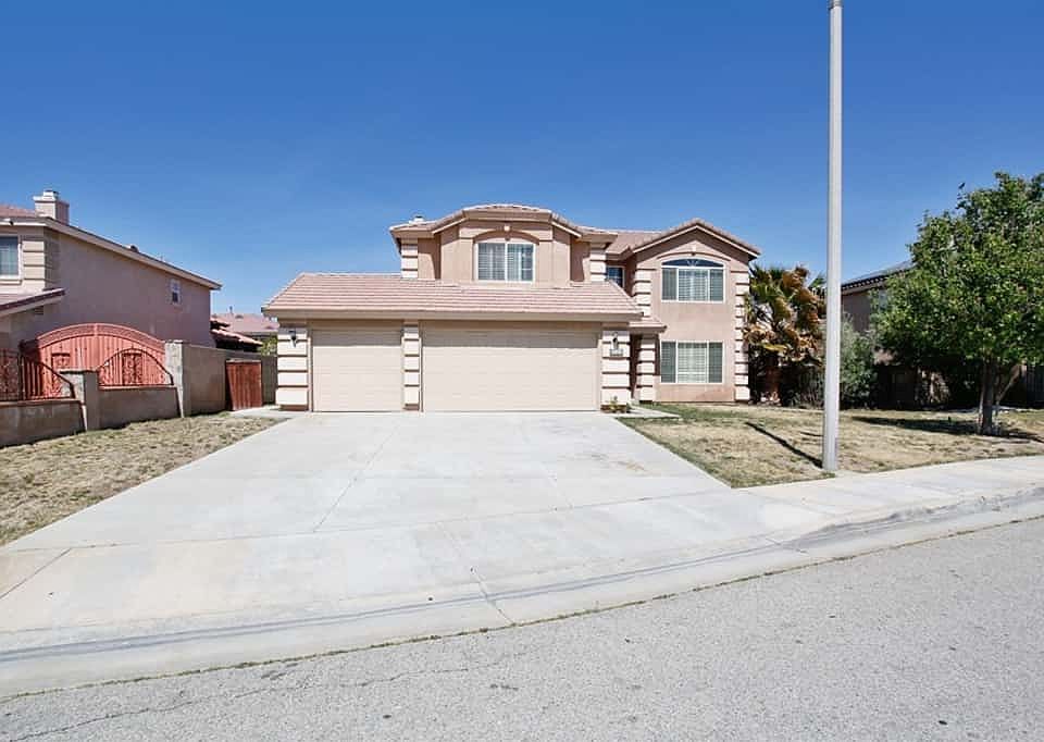 1st image of 5619 Plaza Ct