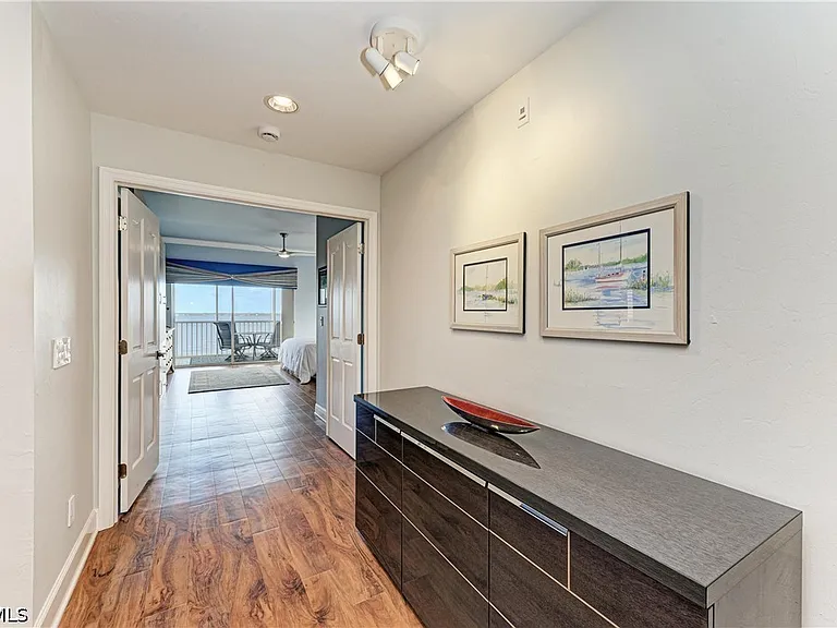 14813 Laguna Dr #401 — Photo 26