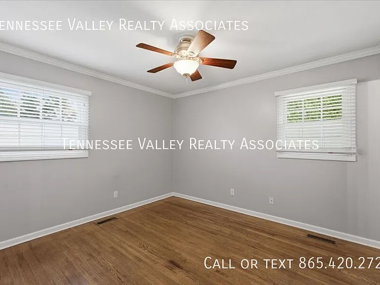 729 Waco Rd — Photo 12