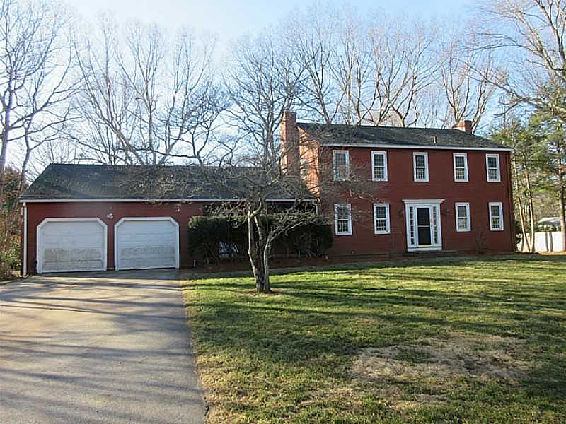 1st image of 8 Tory Ln