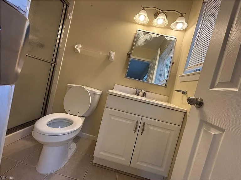 441 Woodlake Rd — Photo 16