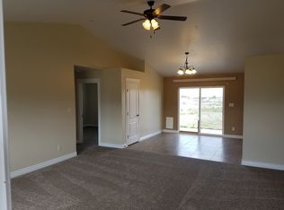 819 Thorpe Dr, Spring Creek, NV 89815