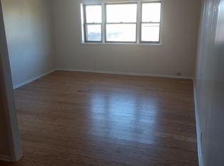 110 Elm St W APT 5, Nya, MN 55368