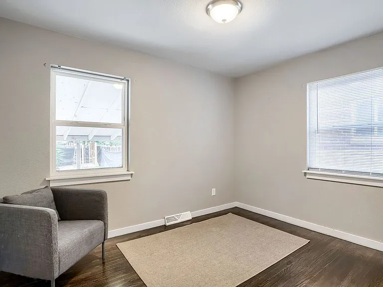1701 Lima St — Photo 8