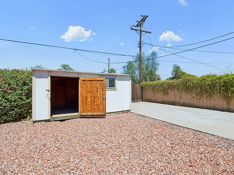 1260 E Alameda Dr — Photo 38