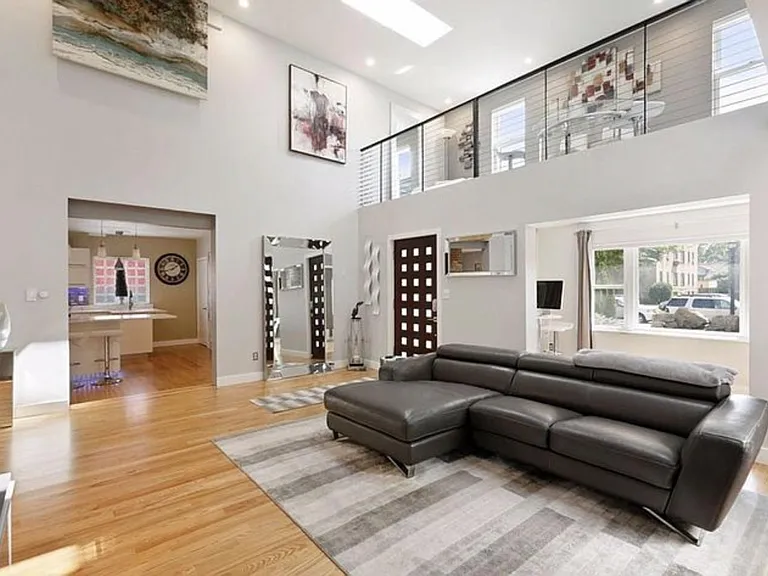 4712 Nicollet Ave — Photo 3
