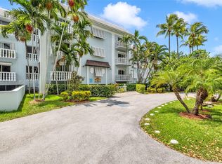 1150 Madruga Ave APT A304, Coral Gables, FL 33146