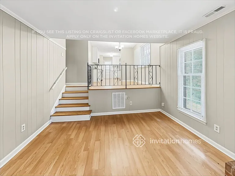 311 Kelford Ln — Photo 9