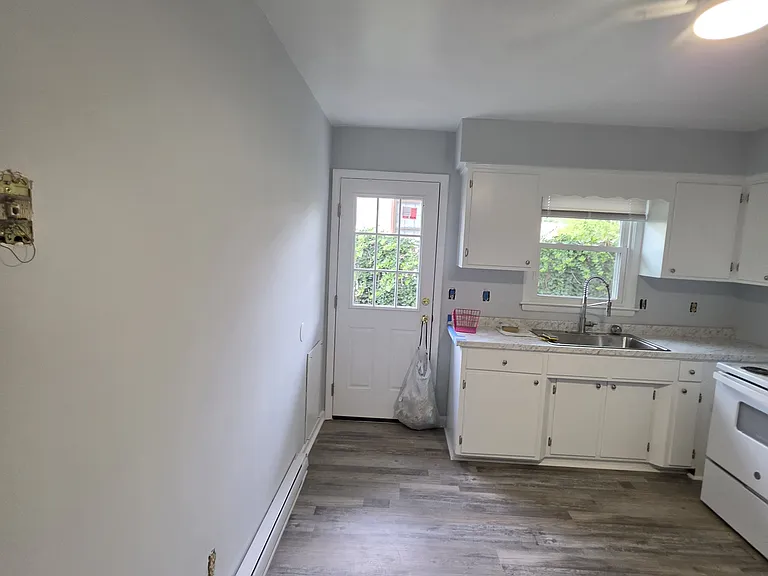 9234 Rippard Ave — Photo 17