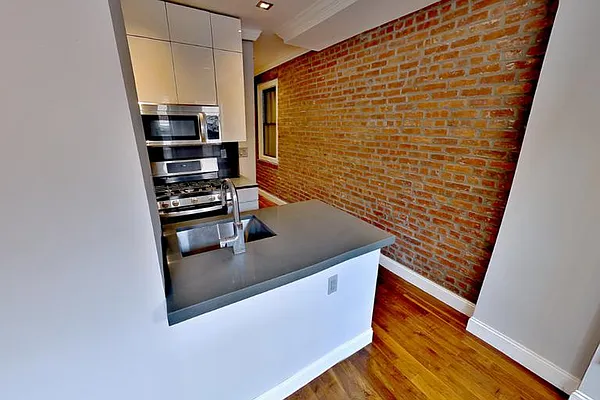 Rented by Centennial Properties NY | media 3