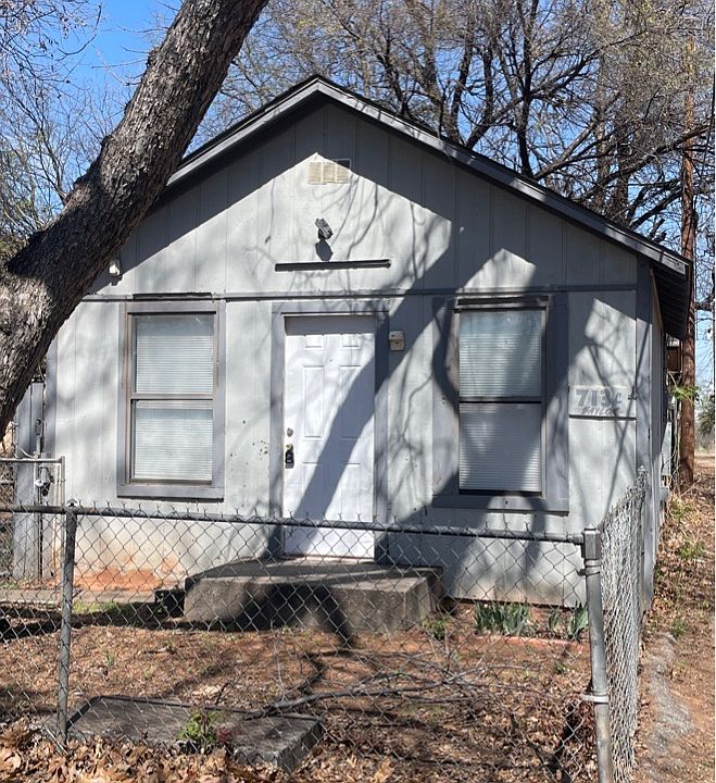 1st image of 713 Baylor St #C
