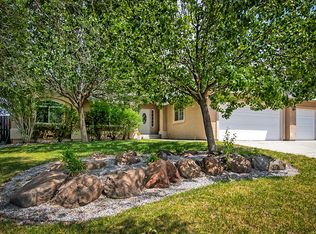 563 Fair Hill Dr, Redding, CA 96003