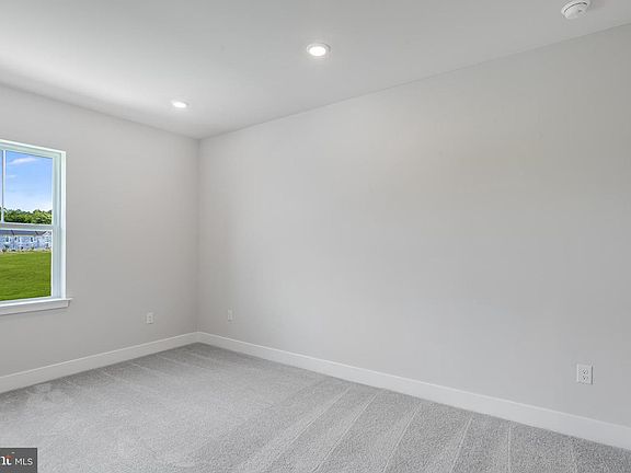 5th image of 32081 Water Sand Dr