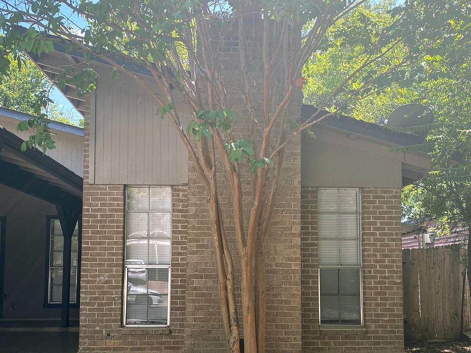 1st image of 1203 Radcliff Dr #A