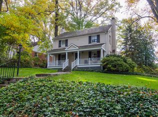 5424 Harwood Rd, Bethesda, MD 20814