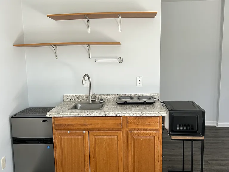 9037 Parlor Dr — Photo 10