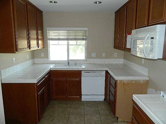2nd image of 15683 Lasselle St APT 64