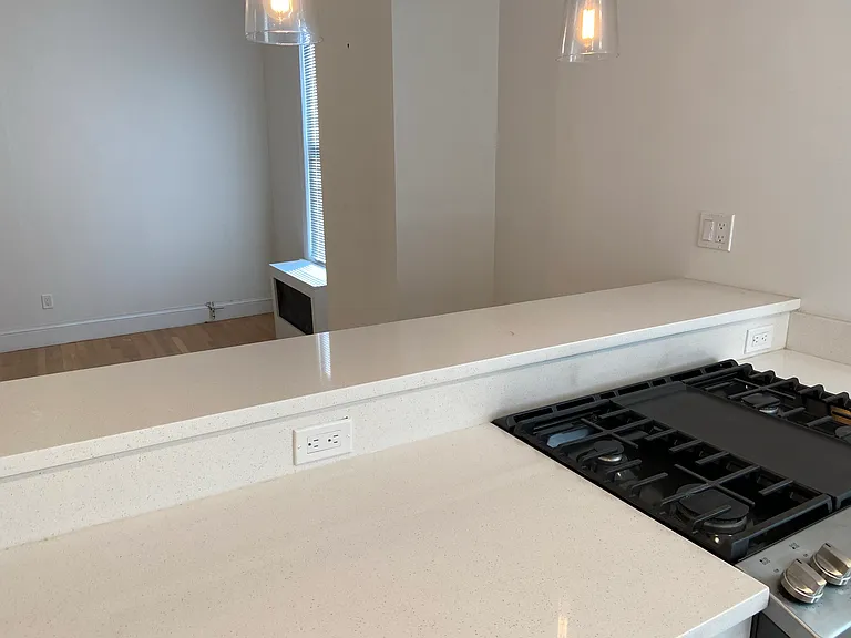38 Newton St #2 — Photo 9