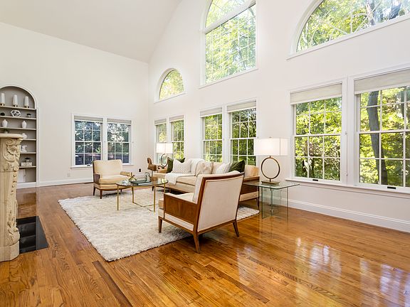 181 Turn Of River Road