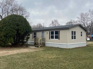 6014 Amberton Dr, Jackson, MI 49201