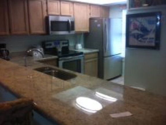 3rd image of 2401 Gulf Blvd #209