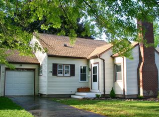 144 Thornton Rd, Rochester, NY 14617