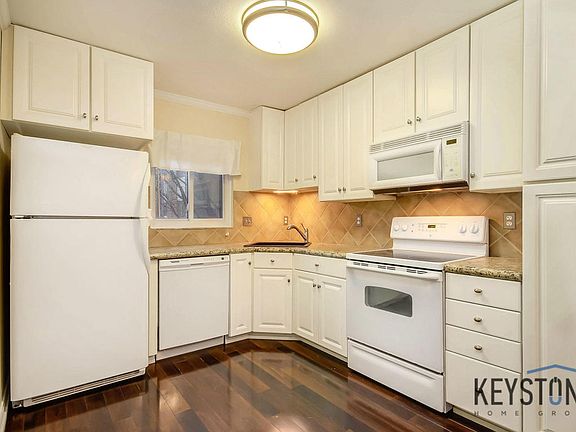 2nd image of 3372C Devonwood Hills Dr NE