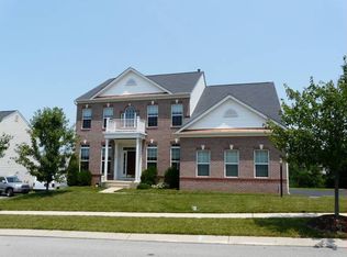 710 Silver Maple Cir, Seven Valleys, PA 17360