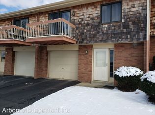 2733 Bingham Dr, Pittsburgh, PA 15241