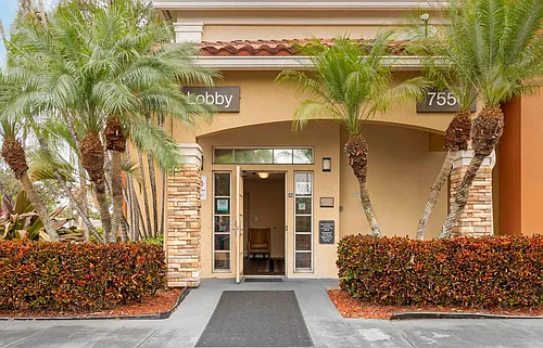Fort Lauderdale - Davie Photo 1