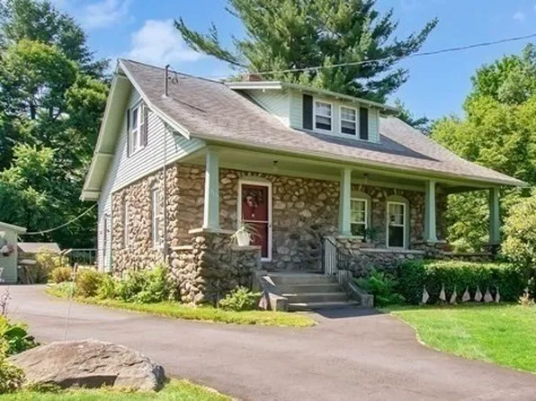 319 Shrewsbury St #0, Holden, MA 01520