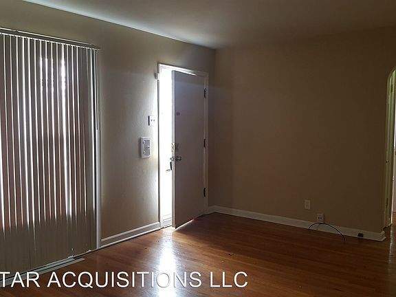3rd image of 9453 Duenke Dr