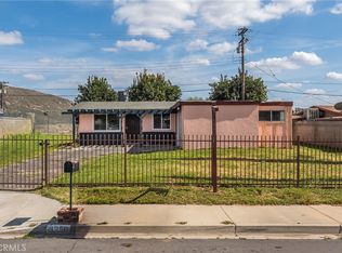 3250 Apple Ave, Riverside, CA 92509